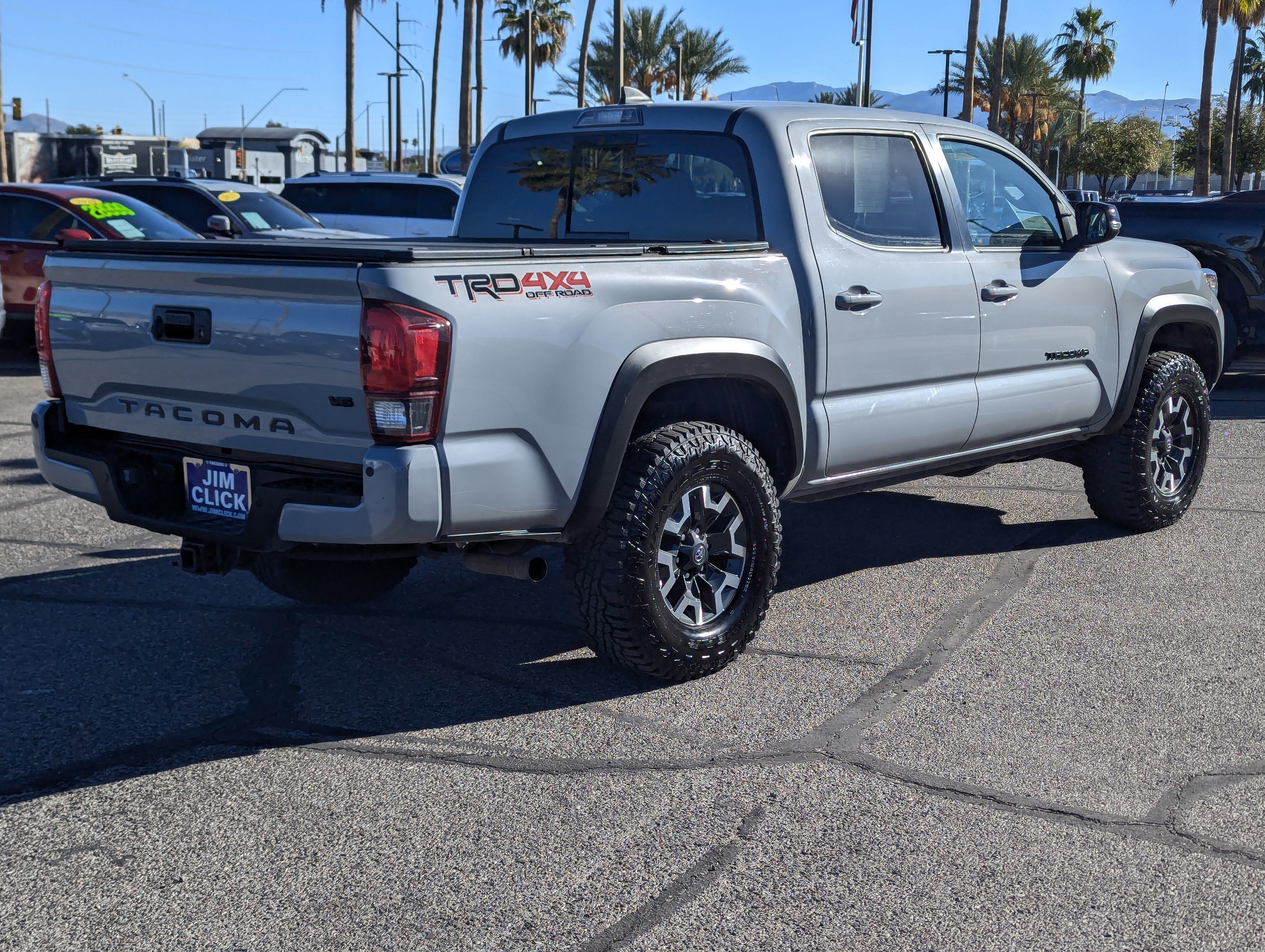 Used 2019 Toyota Tacoma TRD Off-Road image 4