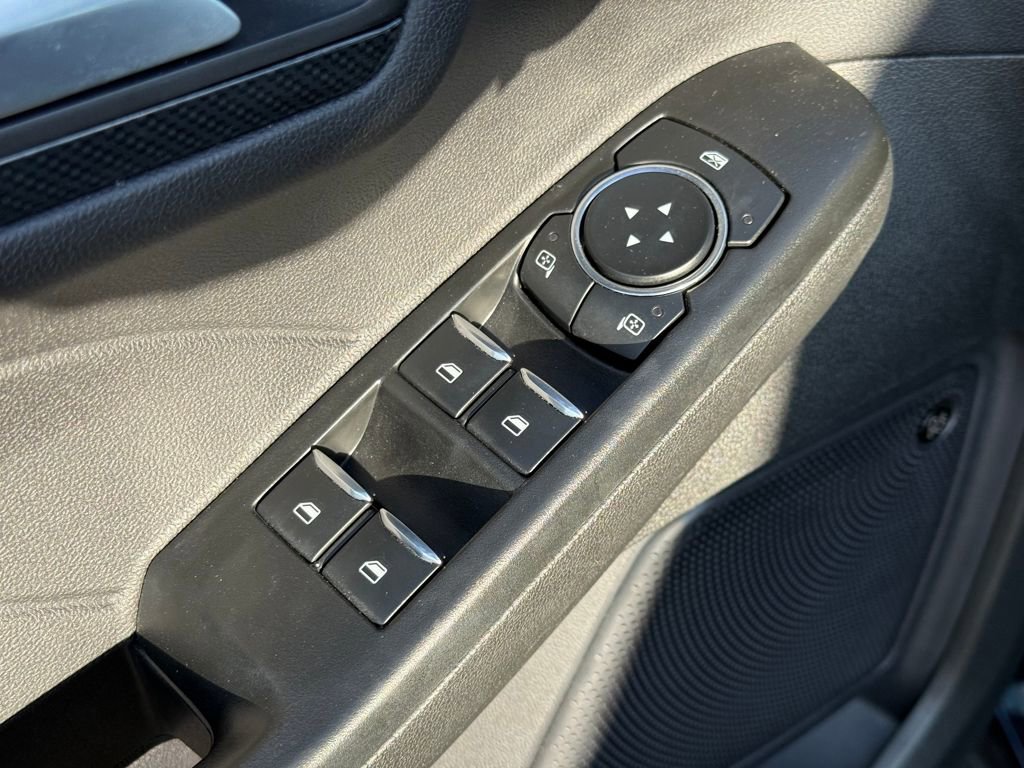 Certified 2023 Ford Escape ST-Line Select w/ Tech Pack #2 image 19
