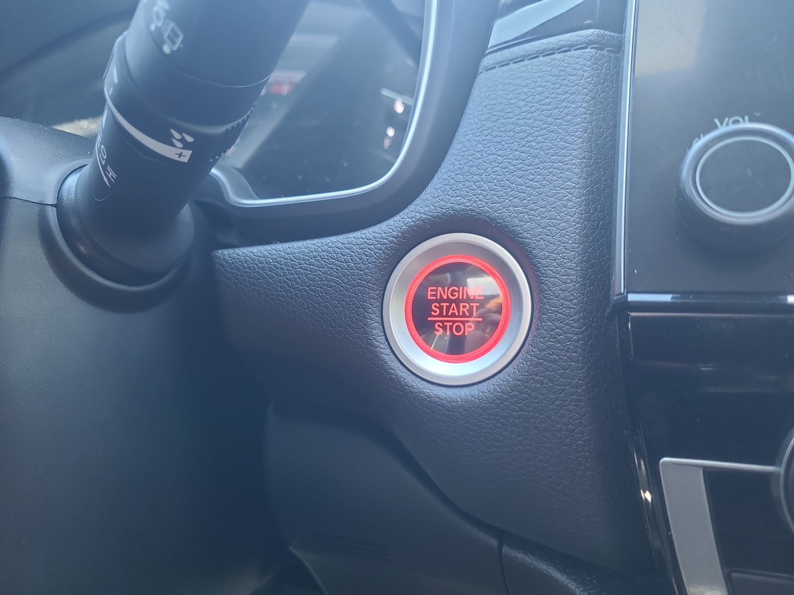 Used 2018 Honda CR-V EX image 29