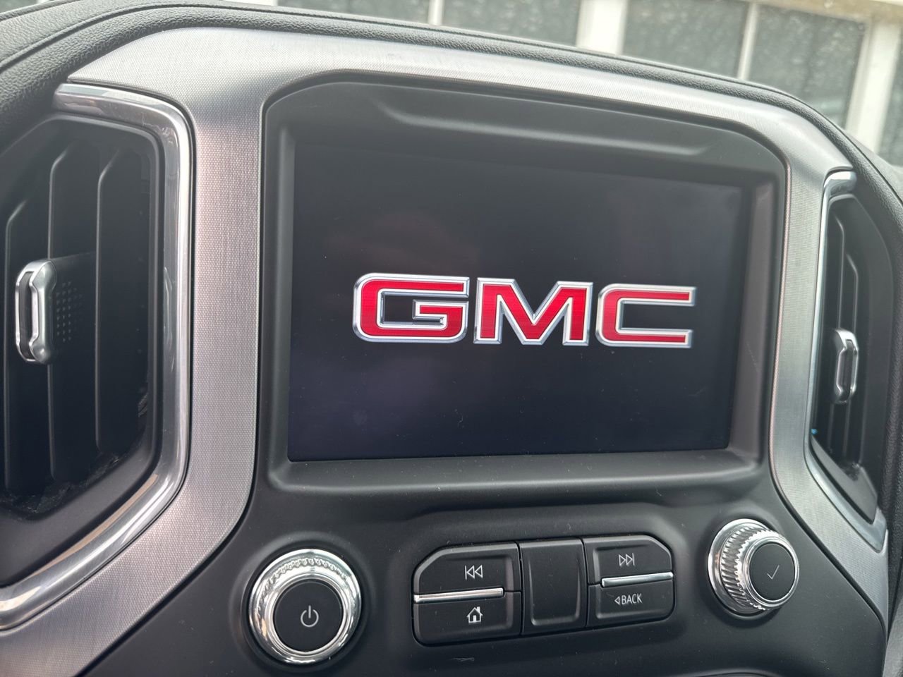 Used 2021 GMC Sierra 1500 Elevation w/ Preferred Package AWD/4WD image 15