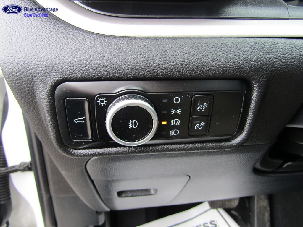 Certified 2024 Ford Explorer XLT w/ Equipment Group 202A AWD/4WD image 32