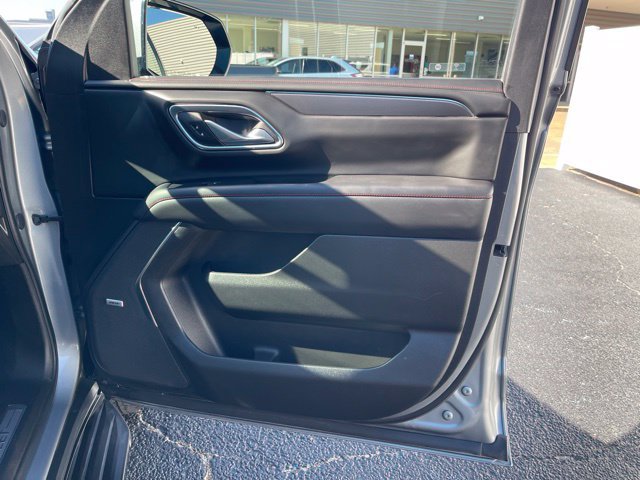 Used 2024 Chevrolet Tahoe RST w/ Luxury Package RWD image 20