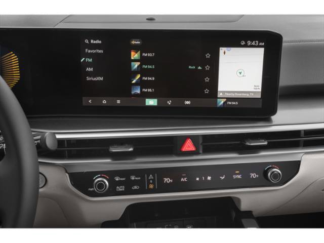 Used 2024 Kia Sorento S FWD image 13