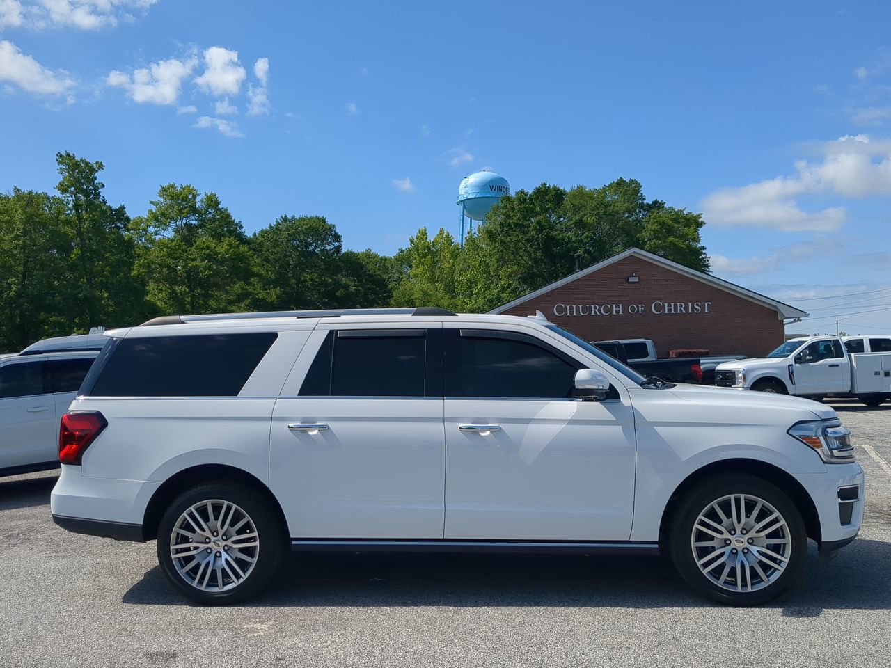 Certified 2022 Ford Expedition Max Limited RWD image 2