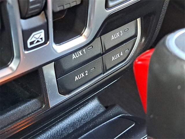 Used 2022 Jeep Wrangler Unlimited Sahara image 18