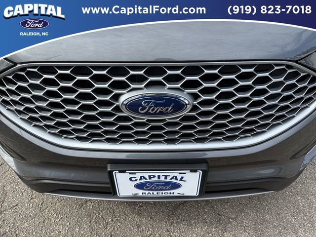 Certified 2023 Ford Edge SEL image 10