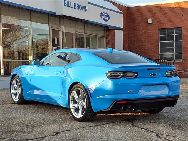 Used 2023 Chevrolet Camaro LT w/ RS Package image 2