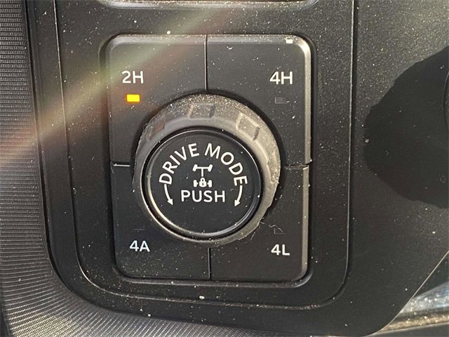 Certified 2024 Ford F150 Platinum w/ Equipment Group 702A High image 27