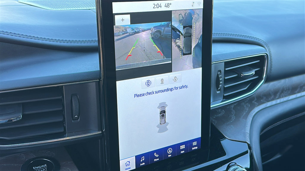 Certified 2023 Ford Explorer Platinum w/ Technology Package image 16