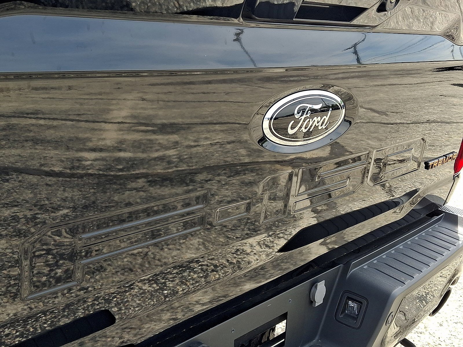 Certified 2023 Ford F150 Tremor w/ Equipment Group 402A High image 29