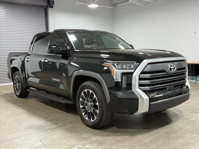 Used 2023 Toyota Tundra Limited image 2