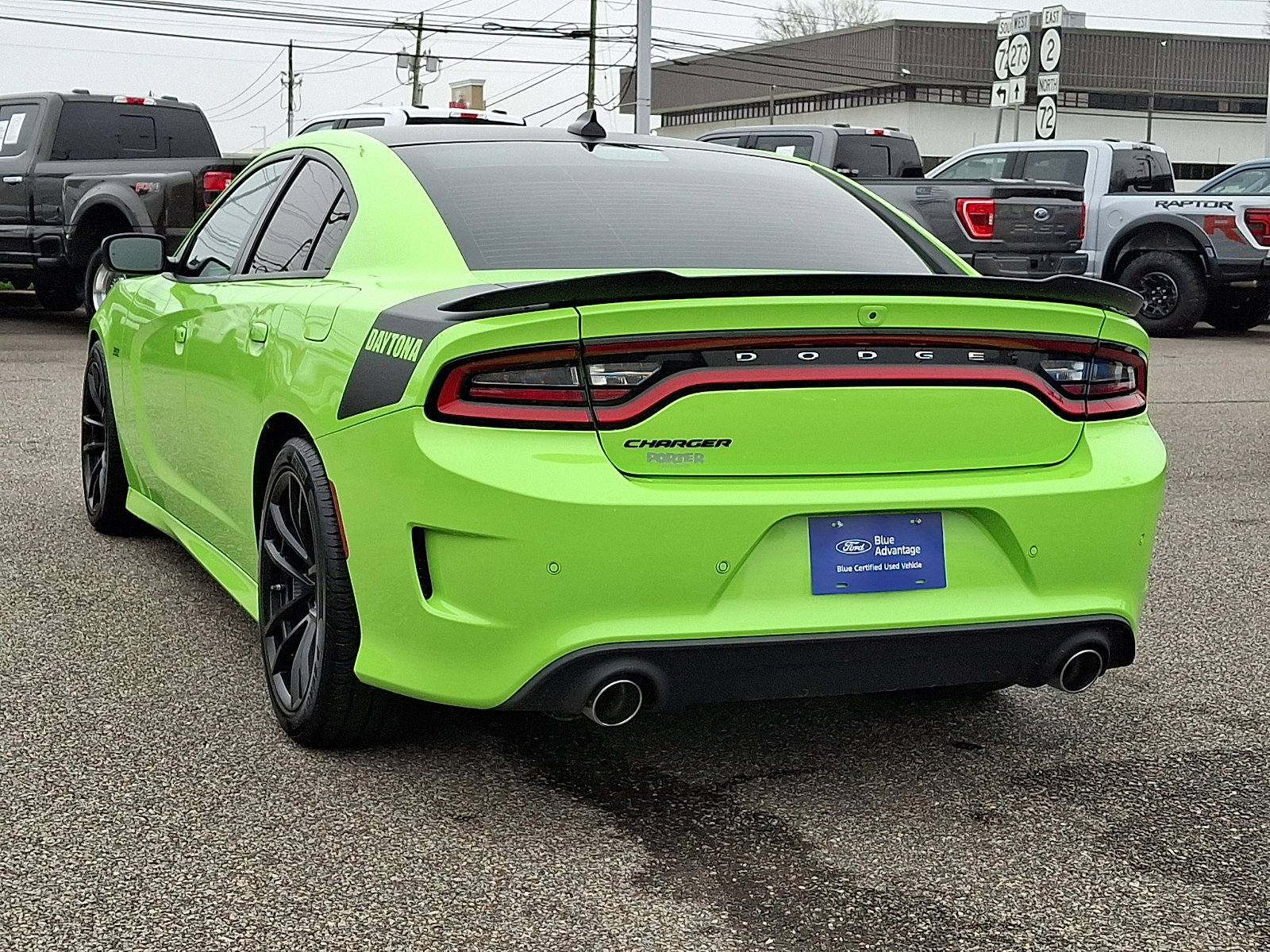 Used 2023 Dodge Charger Scat Pack w/ Daytona Edition Group image 5