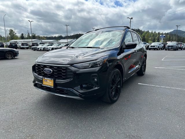 Certified 2025 Ford Escape ST-Line Elite w/ Premium Technology Package AWD/4WD image 6