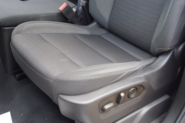 Used 2023 Chevrolet Silverado 1500 LT AWD/4WD image 17