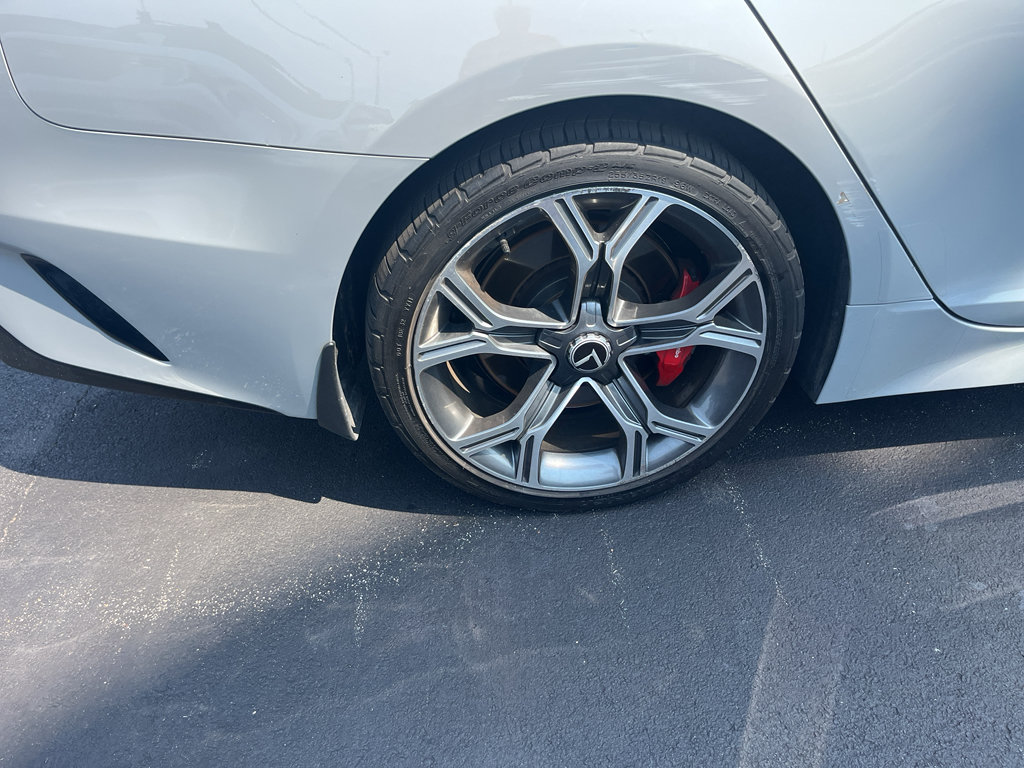 Used 2018 Kia Stinger GT2 AWD/4WD image 12