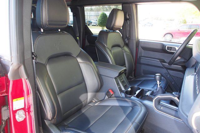 Certified 2025 Ford Bronco Badlands w/ Sasquatch Package image 11