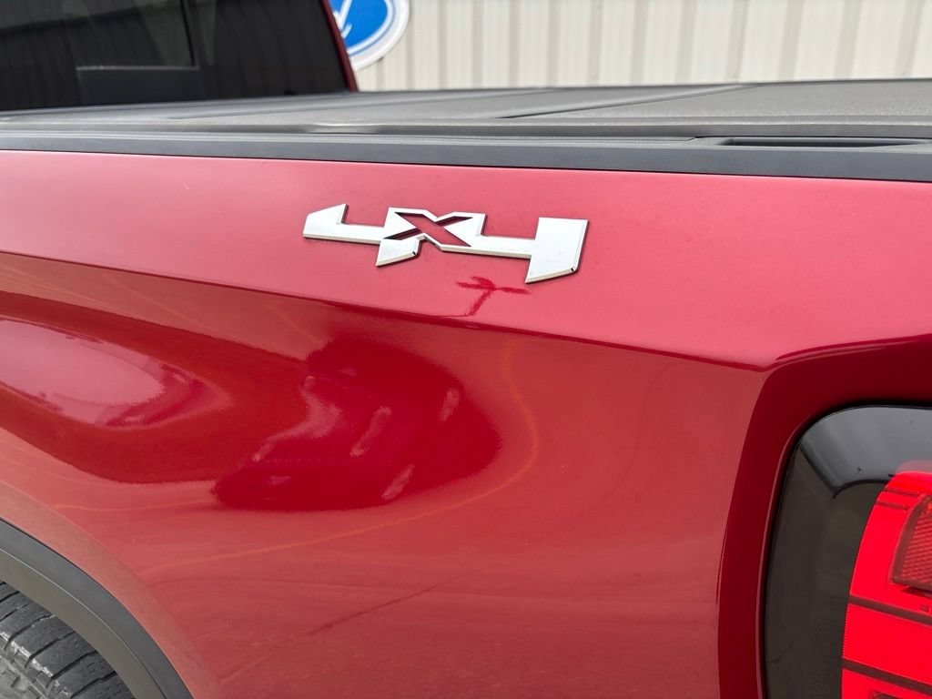 Used 2020 GMC Sierra 1500 SLT w/ SLT Premium Plus Package AWD/4WD image 9