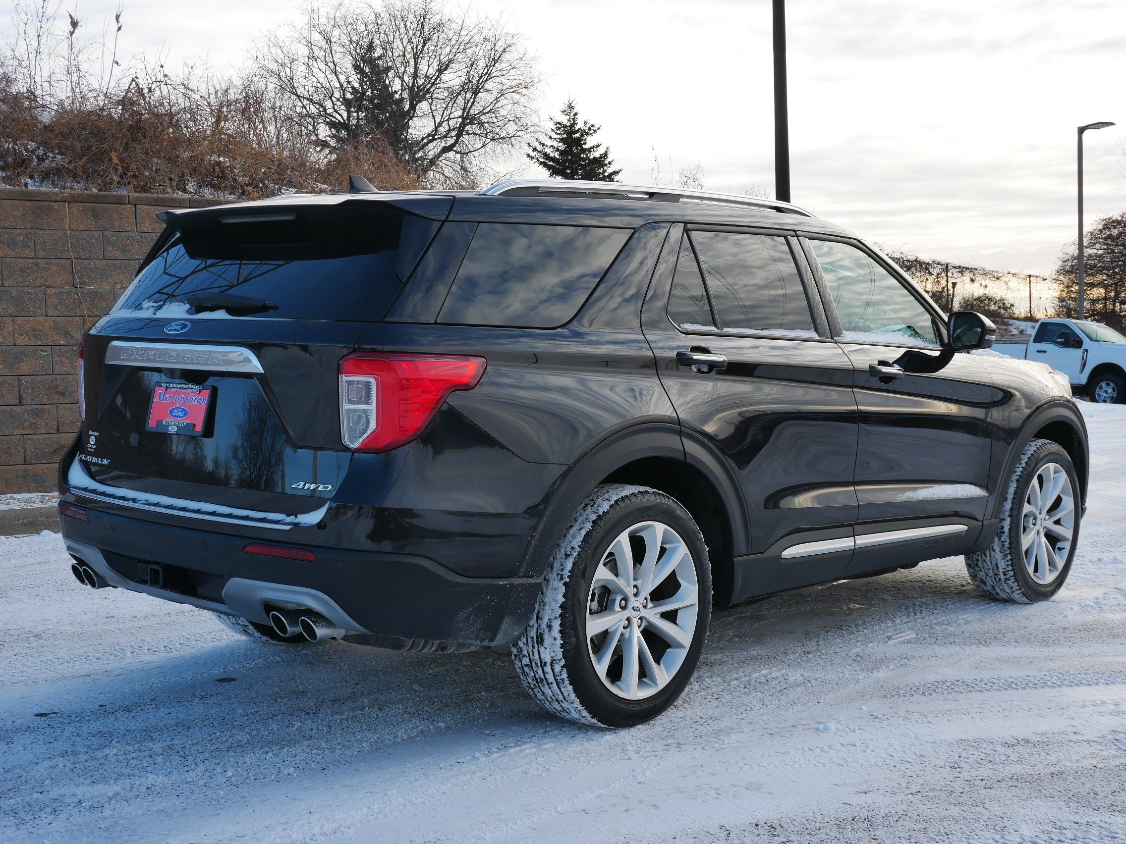 Certified 2023 Ford Explorer Platinum w/ Premium Technology Package image 6