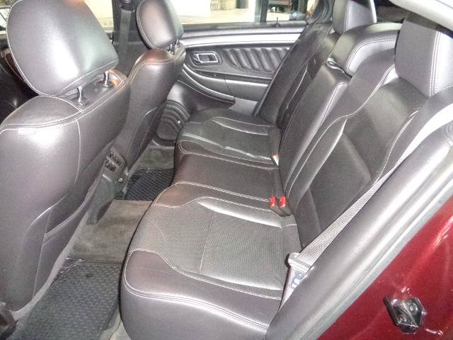 Certified 2018 Ford Taurus SEL w/ Equipment Group 201A AWD/4WD image 7