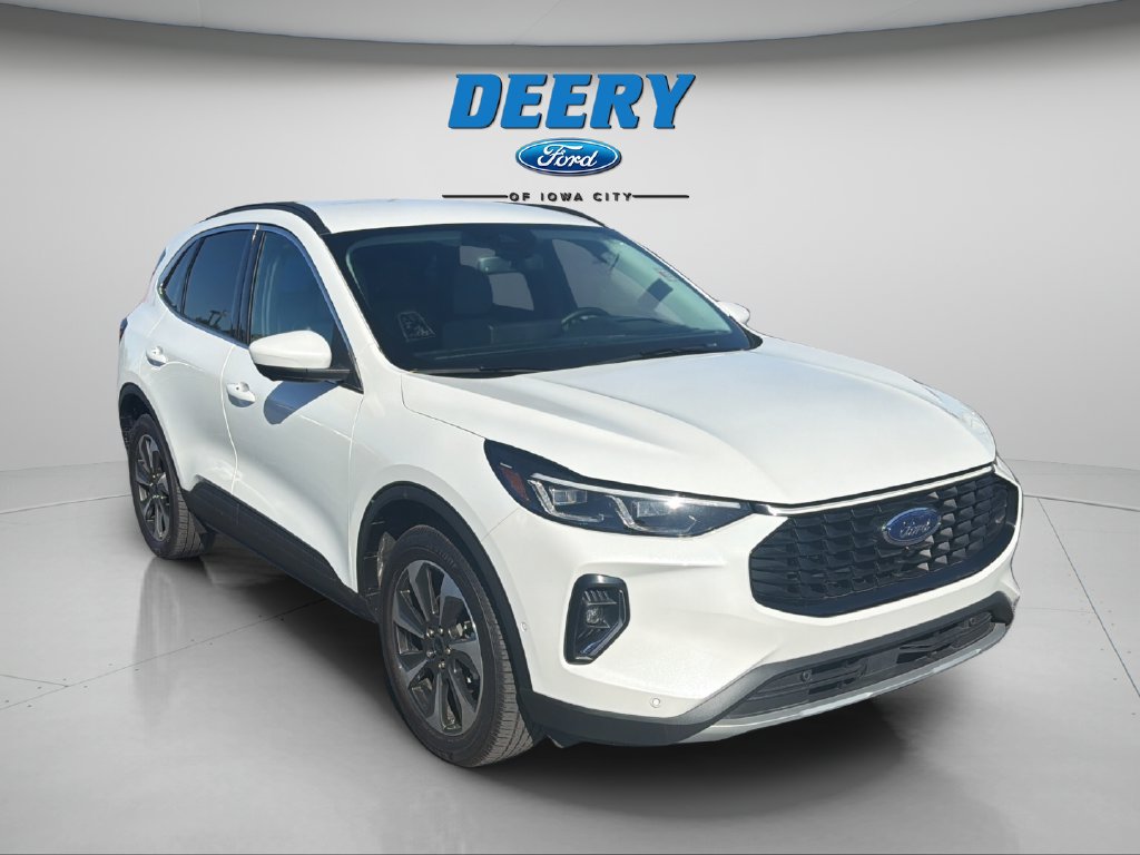Certified 2023 Ford Escape Platinum w/ Premium Technology Package AWD/4WD image 5