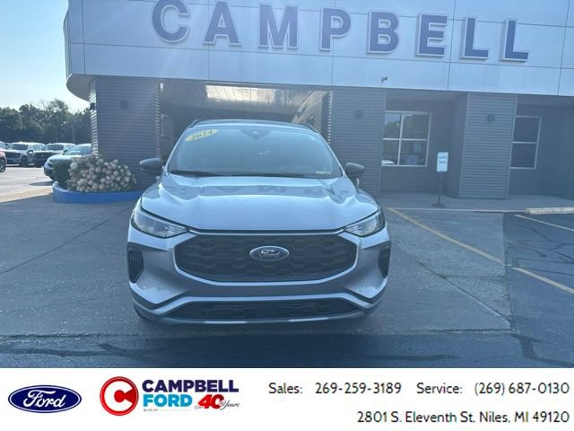 Certified 2024 Ford Escape ST-Line w/ Tech Pack #1 AWD/4WD image 8