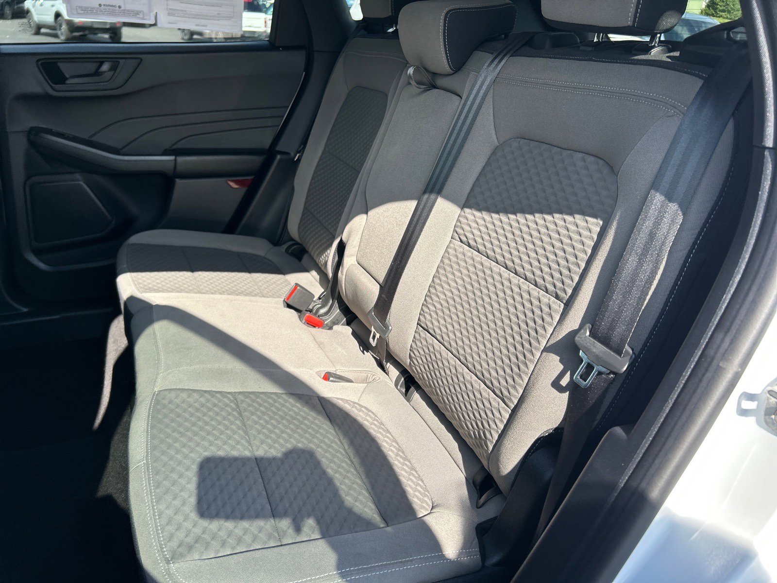 Certified 2022 Ford Escape SE w/ SE Sport Appearance Package AWD/4WD image 9