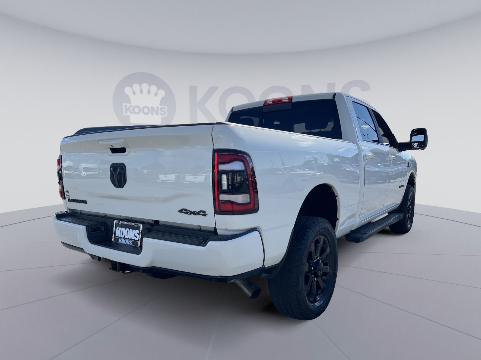 Used 2023 RAM 2500 Laramie w/ Night Edition AWD/4WD image 7