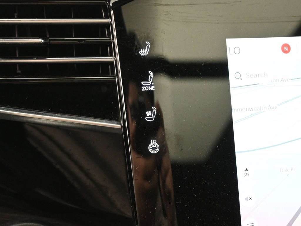 Used 2022 Jeep Wagoneer Series III w/ Premium Group I image 18