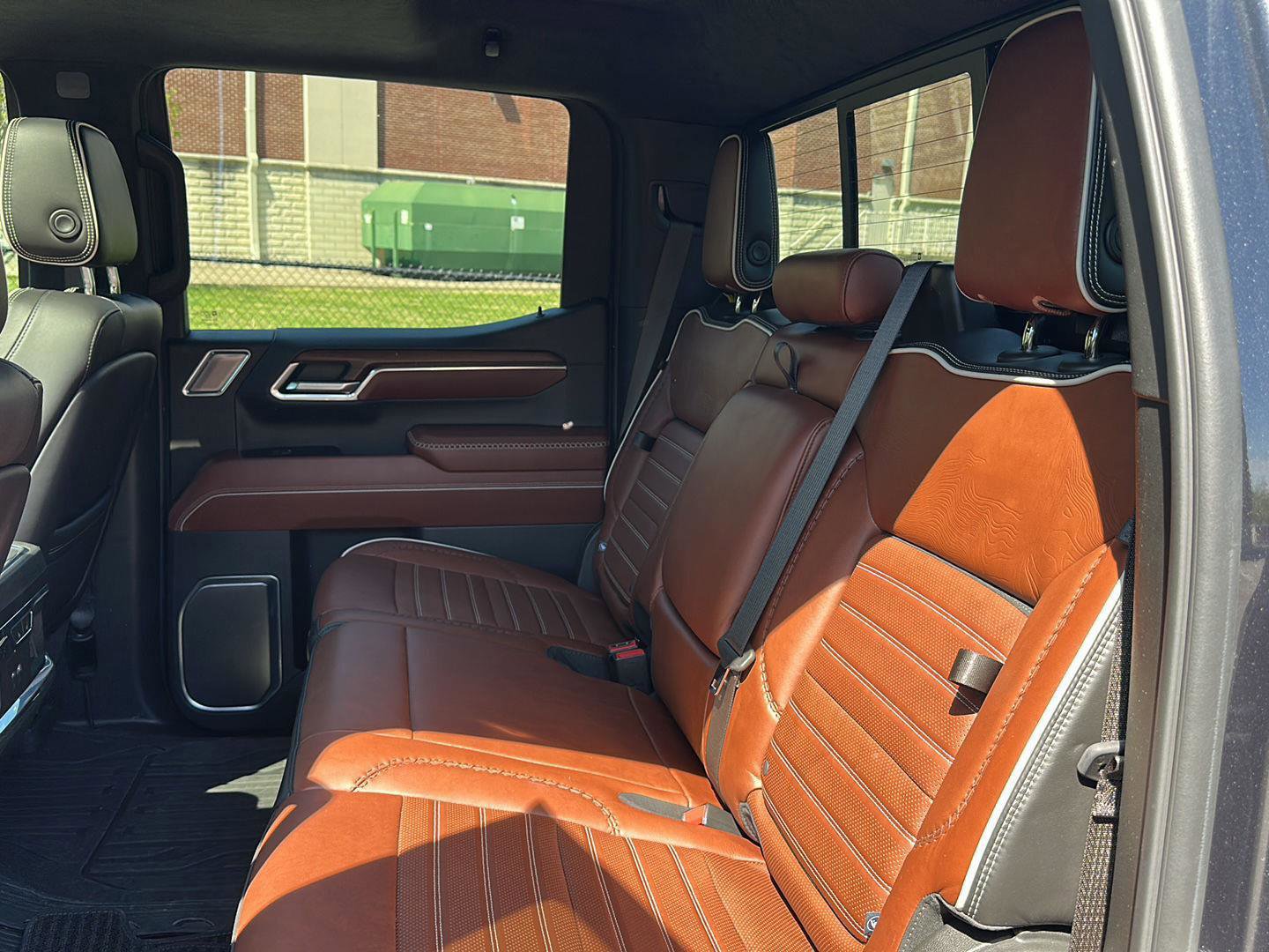 Used 2023 GMC Sierra 1500 Denali Ultimate image 30