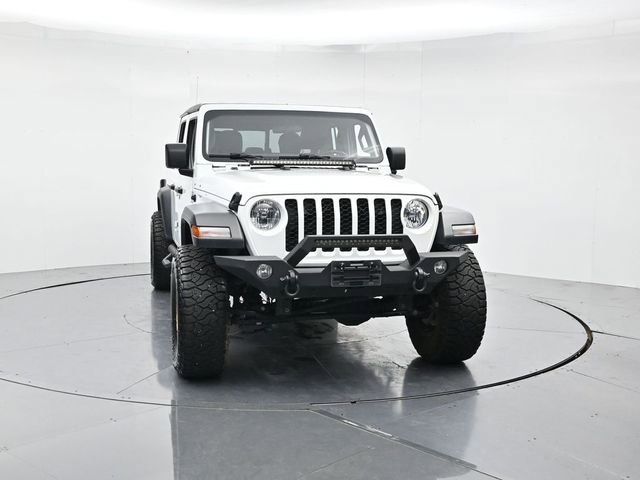 Used 2020 Jeep Gladiator Sport AWD/4WD image 4