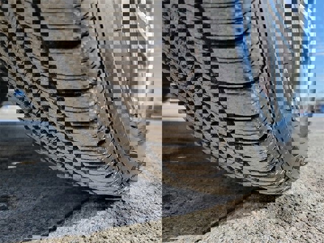 Used 2023 Hyundai Santa Fe SEL w/ Premium Package image 17