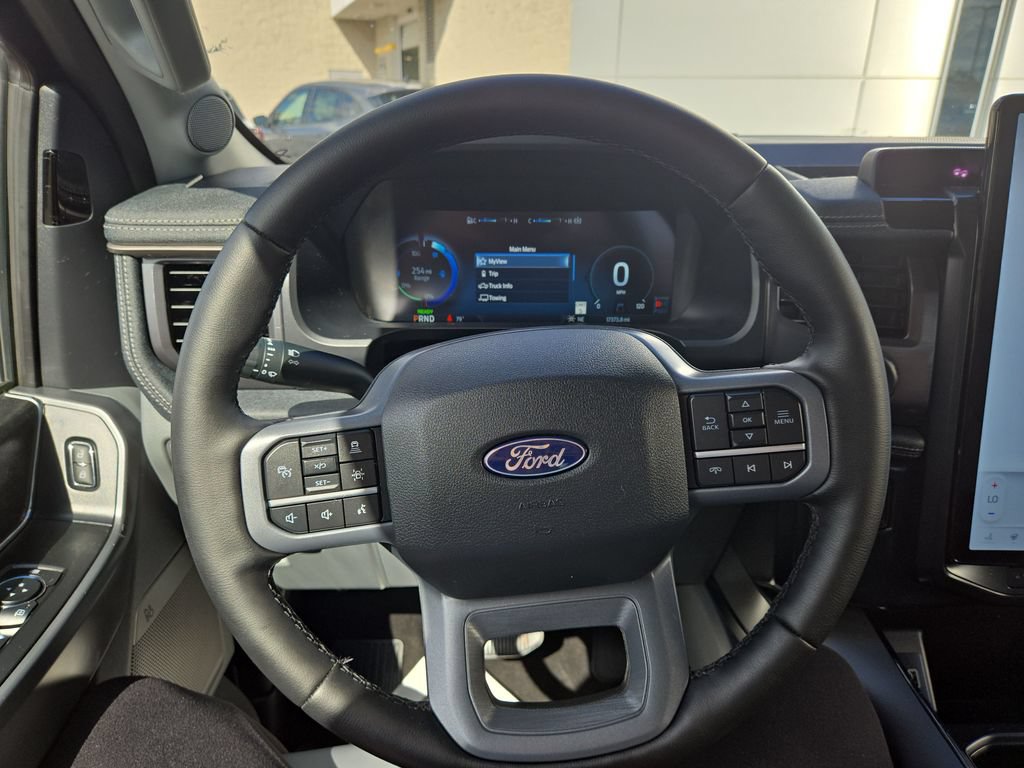 Certified 2025 Ford F150 Lightning Flash AWD/4WD image 18