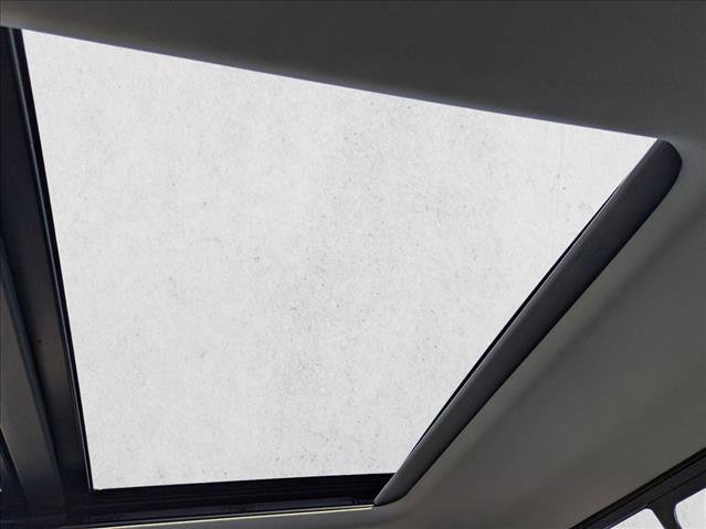 Certified 2022 Ford F150 XLT w/ Equipment Group 302A High image 20