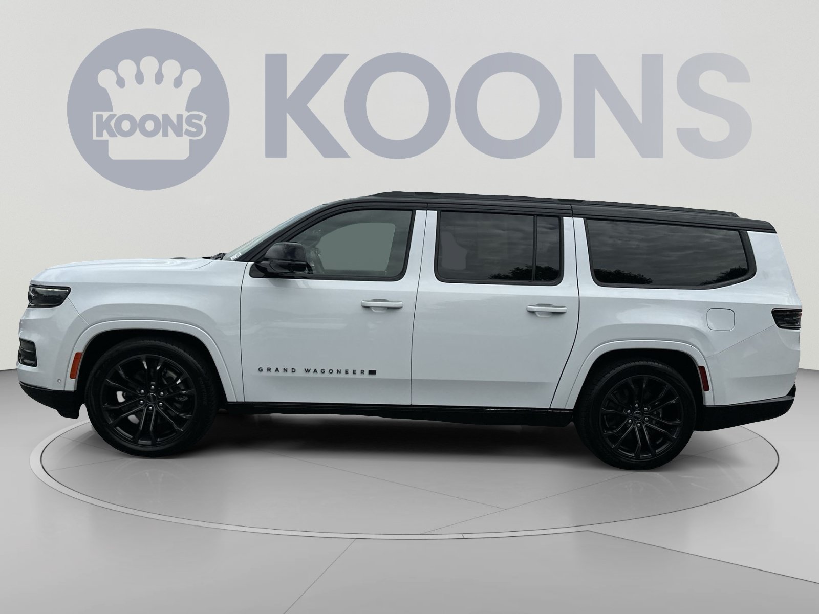 Used 2024 Jeep Grand Wagoneer L Series II w/ Quick Order Packagew 28T AWD/4WD image 7