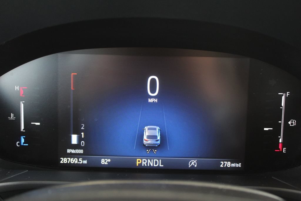 Certified 2025 Ford Escape ST-Line AWD/4WD image 13
