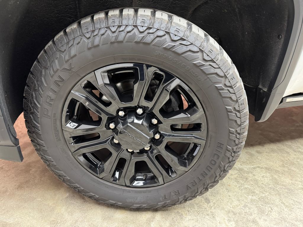 Used 2024 GMC Sierra 2500 Denali Ultimate AWD/4WD image 29