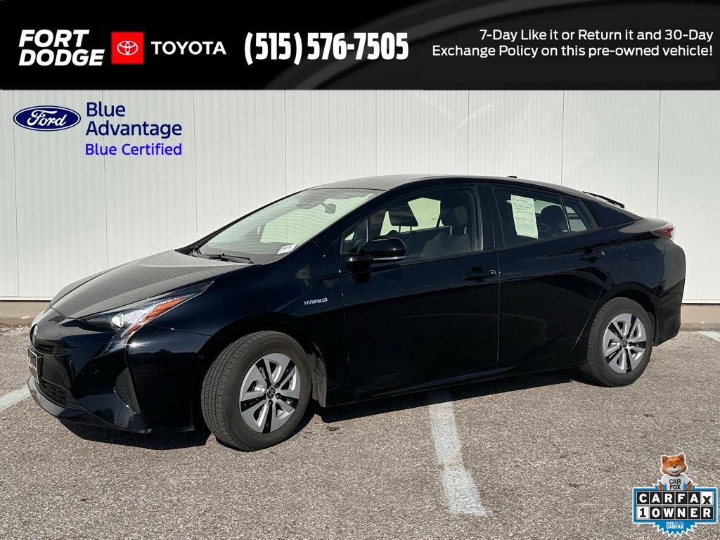 Used 2018 Toyota Prius Three FWD image 1