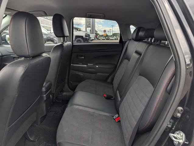 Used 2024 Mitsubishi Outlander Sport SE AWD/4WD image 12