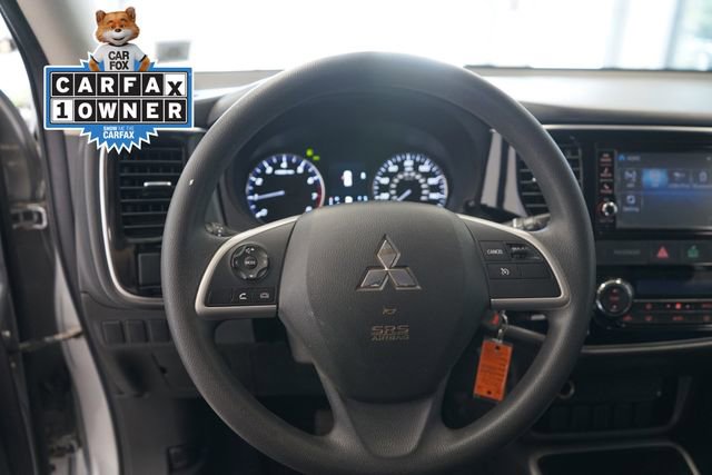Used 2018 Mitsubishi Outlander ES FWD image 21