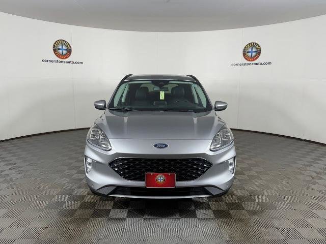 Certified 2022 Ford Escape Titanium AWD/4WD image 16