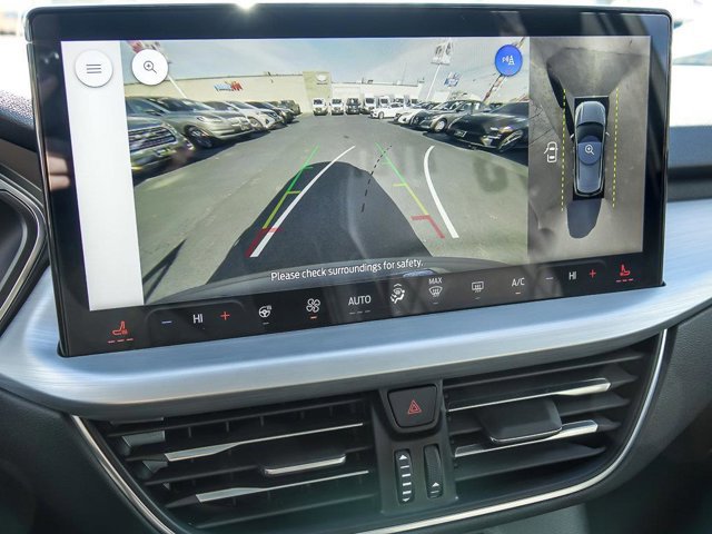 Certified 2023 Ford Escape SE w/ PHEV Premium Package image 24