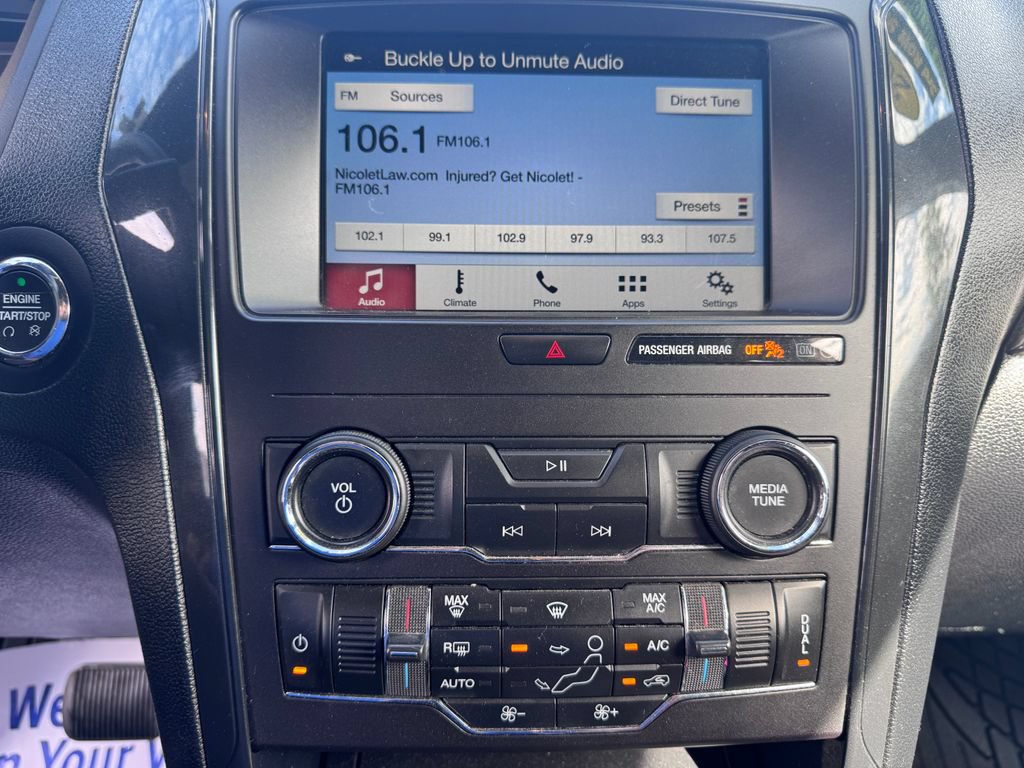 Certified 2018 Ford Explorer XLT w/ Equipment Group 201A AWD/4WD image 12
