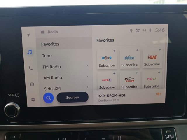 Used 2025 Toyota Camry LE FWD image 23