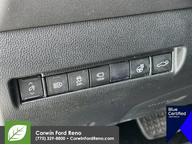 Used 2021 Toyota Venza Limited AWD/4WD image 14