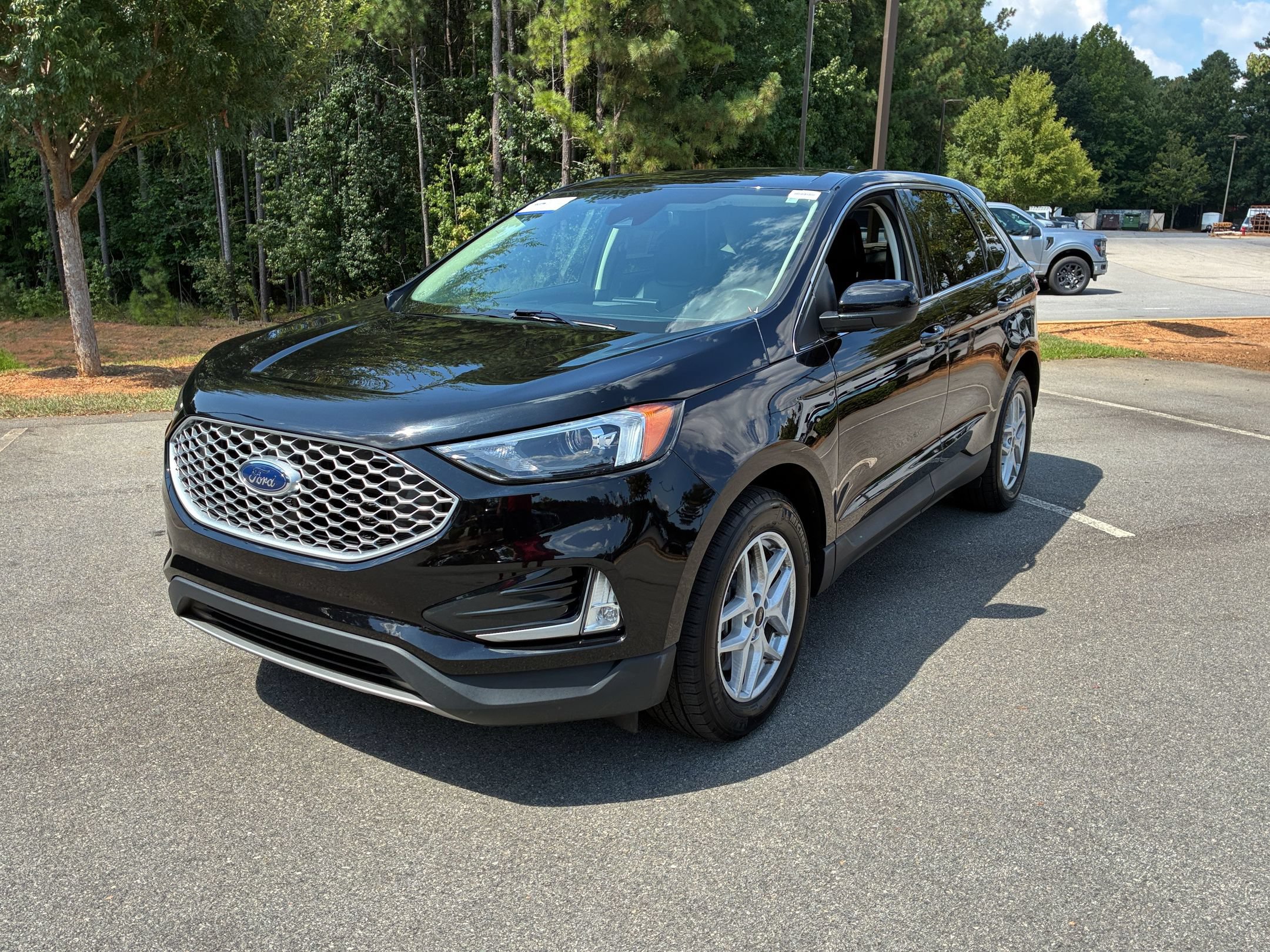 Certified 2023 Ford Edge SEL w/ Convenience Package AWD/4WD image 8