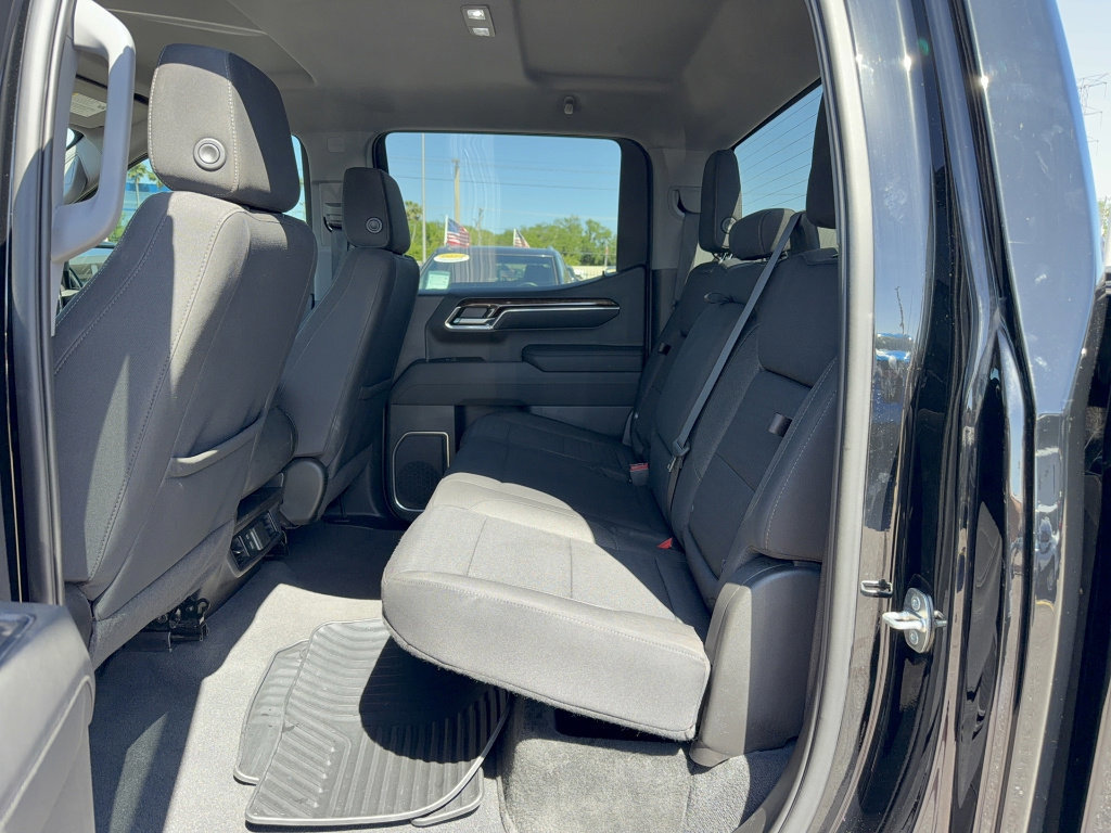 Used 2023 GMC Sierra 1500 Elevation image 13