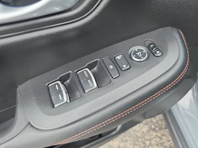 Used 2024 Honda HR-V Sport image 19