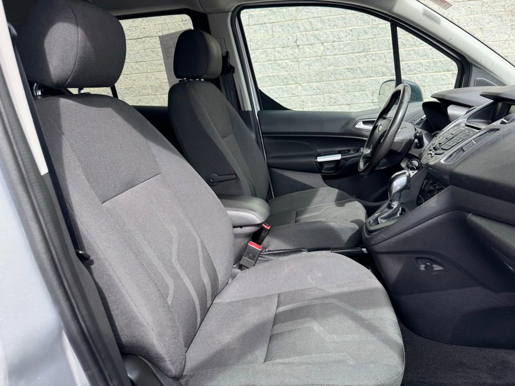 Certified 2018 Ford Transit Connect XLT image 14