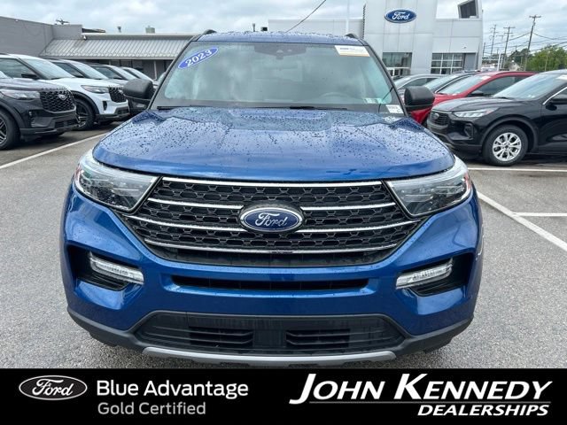 Certified 2023 Ford Explorer XLT w/ Equipment Group 202A AWD/4WD image 3