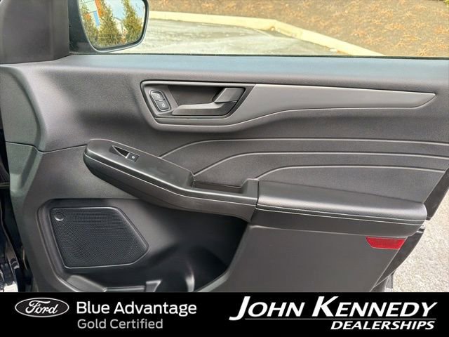Certified 2025 Ford Escape Active w/ Cold Weather Package image 37